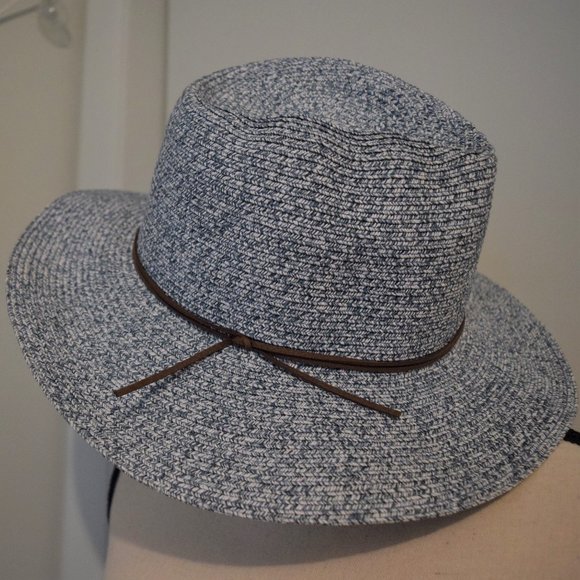 Hat - Picture 2 of 3